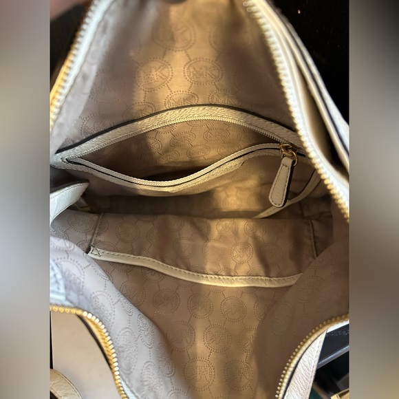 Michael Kor shoulder bag - Picture 4 of 5